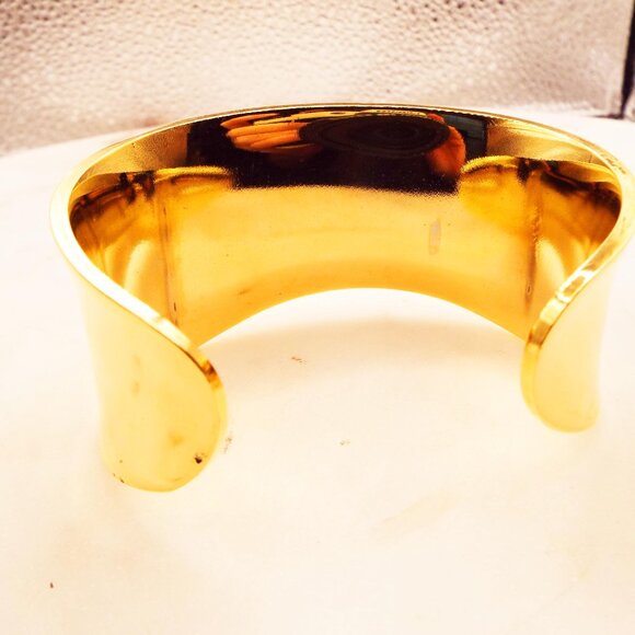 ALEX MIKA "ALEXIS" SHAPED & WAVY 14K GOLDPLATED STAINLESS CUFF BRACELET 29 - Picture 4 of 7